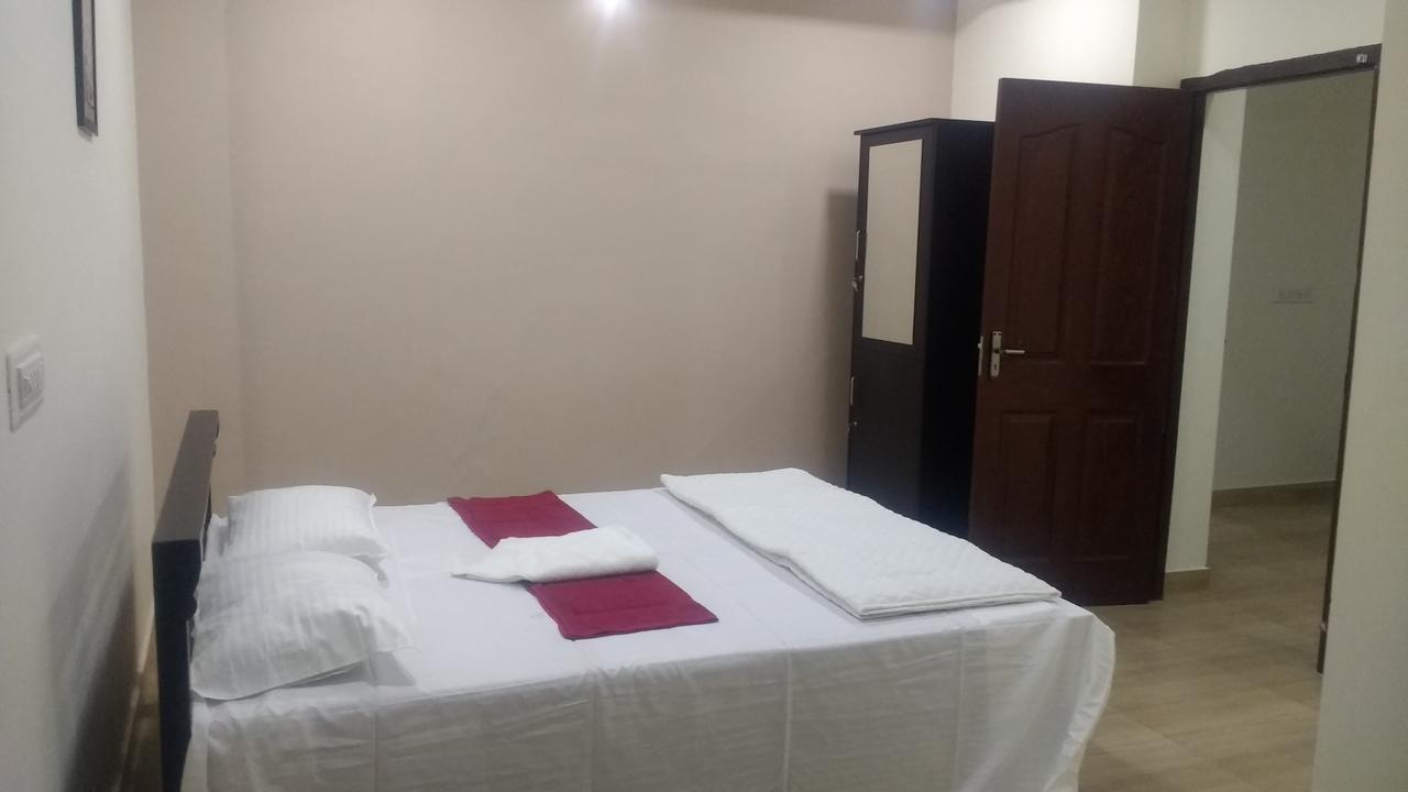 Dhoni Castle Hotel Palakkad Exterior photo
